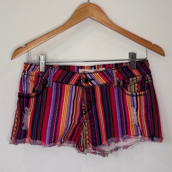 1st Kiss Junior Denim Stripe Multi Color Short Shorts - Picture 1 of 6